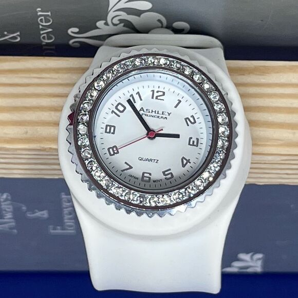 Ashley Princess Rhinestone Face Analog White Silicone Snap Band Changeable - Picture 1 of 10